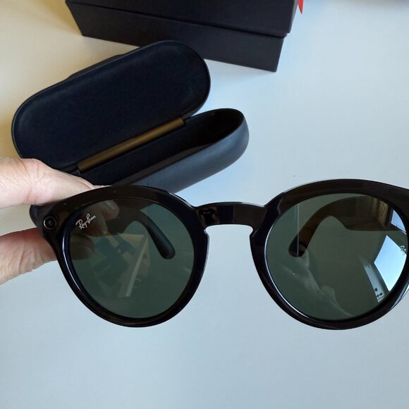 RAY BAN META gen 1 sunglasses - Picture 7 of 10